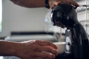 دراسة تكشف جديدا.. آلة القهوة الحديثة مضرة بالصحة
