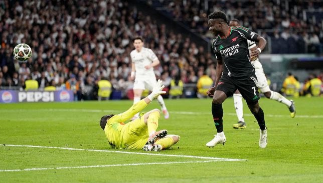 You are currently viewing أرسنال يكرر فوزه على ريال مدريد ويقصيه من دوري الأبطال