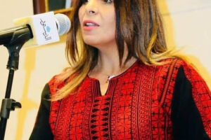 الإعلامية الأردنية رنا حداد: إعلام على نارٍ عالية، حين يقدم الخبر بلا نكهة!