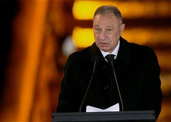 You are currently viewing الأهلي ينهي اتفاقه مع خليفة كولر.. ومحمد يوسف في منصب جديد