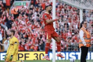 محمد صلاح أفضل لاعب في الدوري الإنجليزي الممتاز
