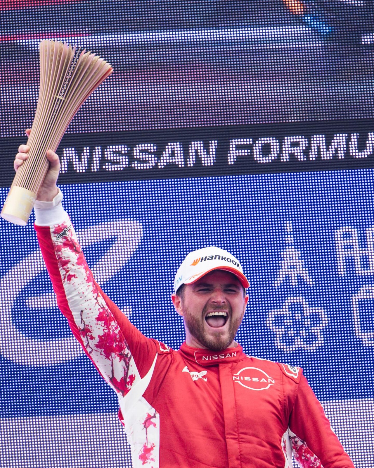 You are currently viewing Nissan Formula E Team Secures Podium at Tokyo E-Prix with Support from Petromin & Electromin