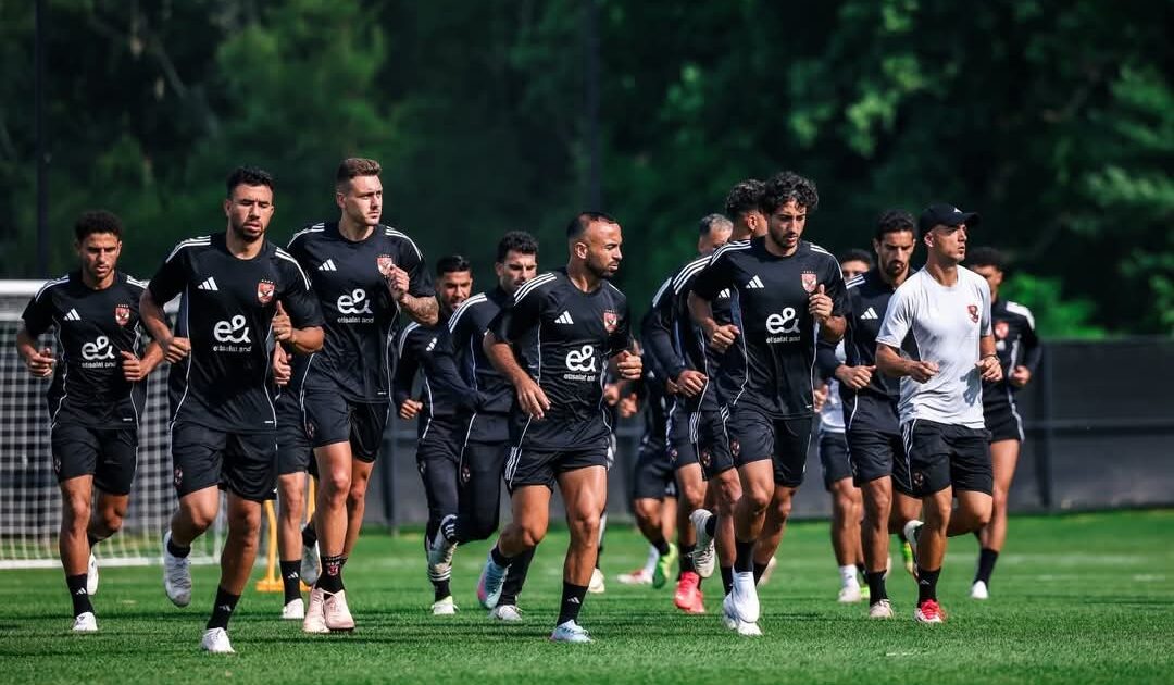 You are currently viewing سيناريو معقد.. هل ينجو الأهلي في الجولة الأخيرة؟