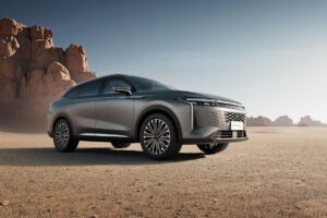 إكسيد RX PHEV تغيّر قواعد اللعبة في عالم السيارات الهجينة بمدى يتجاوز 1300 كيلومتر