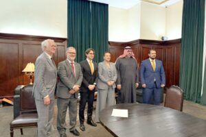 قمة البريكس تختتم أعمالها بتوقيع أكبر اتفاقية بقيمة تزيد عن 100 مليار دولار بين طرفين من البرازيل والإمارات      