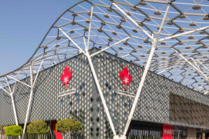 حرمها، مجتمعها: إماراتيات يصنعن التغيير في الجامعة الكندية دبي