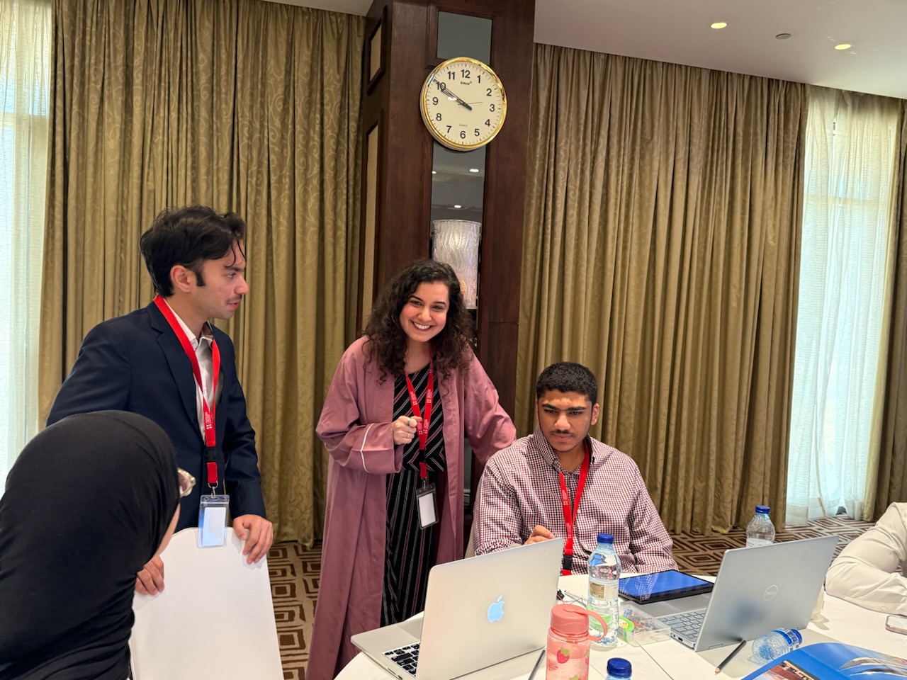 You are currently viewing مختبـــر التعلّــــم “آ ليرنينــــج لاب” يطلــــق برنامجـــــاً تدريبيــــاً فـــي الابتكـــار والقيــــادة