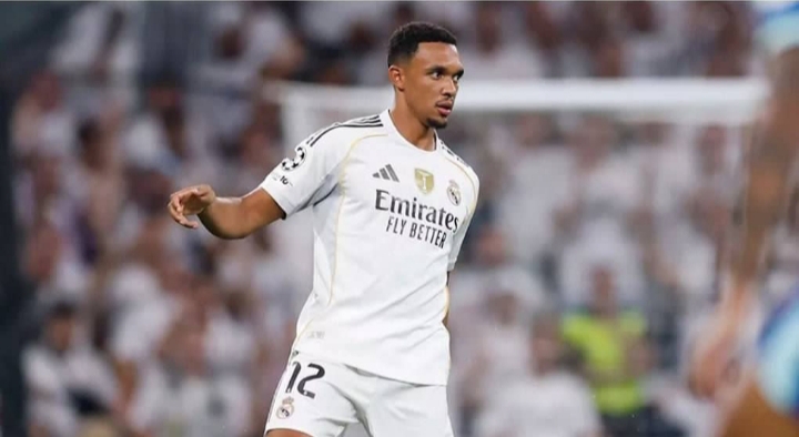 You are currently viewing “إصابة ترينت ألكسندر أرنولد تربكه عن الملاعب لمدة 4 أسابيع”