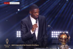 فاز عثمان ديمبيلي بجائزة الكرة الذهبية المقدمة من فرانس فوتبول لعام 2025