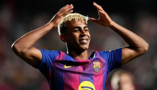 You are currently viewing لامين يامال يكتسح.. أغلى نجوم كرة القدم 2025