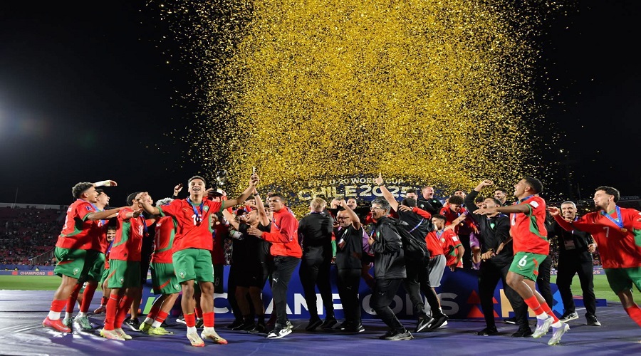 You are currently viewing ليل مغربي في سماء تشيلي.. حين صنع “أشبال الأطلس” الحلم العالمي