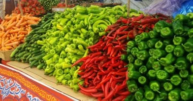 You are currently viewing بعد تحريك سعر السولار.. أسعار الخضروات والفاكهة اليوم السبت بسوق العبور
