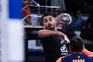 موعد مباراة الأهلى وفاب الكاميرونى.