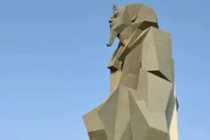 تفاصيل تطوير المنطقة المحيطة بالمتحف المصرى الكبير قبل افتتاحه.. فيديو