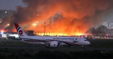 You are currently viewing اندلاع حريق هائل بمطار دكا فى بنجلاديش وتعليق جميع الرحلات الجوية.