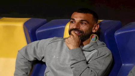 You are currently viewing محمد صلاح يكشف لأول مرة عن مثله الأعلي في كرة القدم