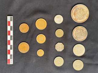 You are currently viewing تضم عملات للملك فؤاد والسلطان حسين.. اكتشاف «كبسولة رصاصية» نادرة تحتوي على مجموعة عملات تاريخية بالإسكندرية