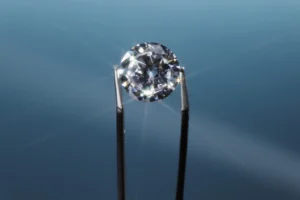 الصين تُغرق العالم بـ22 مليون قيراط من الألماس الخام المزروع في المختبرات