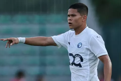 You are currently viewing تشكيل بيراميدز.. إيفرتون بديلا في نهائي السوبر الأفريقي أمام نهضة بركان