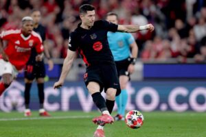 برشلونة يضع اسم “مفاجأة” على راداره لخلافة ليفاندوفسكي