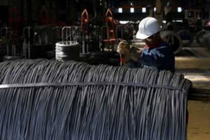 سعر الحديد والأسمنت بسوق مواد البناء اليوم الأربعاء 19 نوفمبر 2025