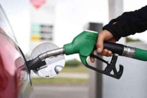 أسعار البنزين والسولار اليوم الاثنين 17 نوفمبر 2025.. اللتر يصل لـ 21 جنيهًا