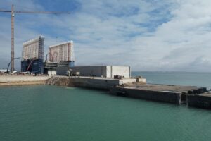 أكسيونا تواصل تعزيز نهج التصنيع الصناعي في أعمال البنية التحتية الملاحية