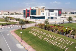 الجامعة الأمريكية في رأس الخيمة تضع خطة إستراتيجية لترسيخ مكانة الجامعة كـ “النجم الشمالي” للإمارات الشمالية