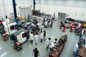 جامعة روتشستـــر للتكنولوجيـــا دبـــي تُطلـــق برنامــج بكالوريــوس العلـــوم   فــي هندســـة الحاســوب